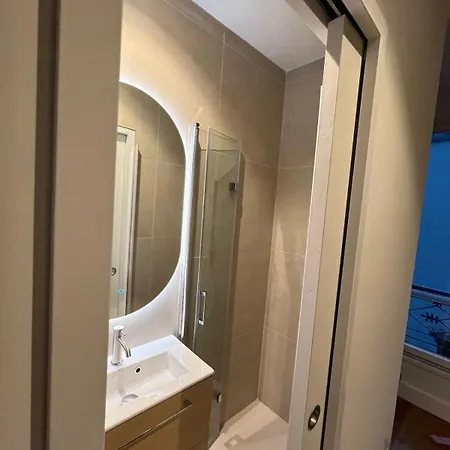 New Flat, Canal Saint Martin, Close To Marais * Parigi