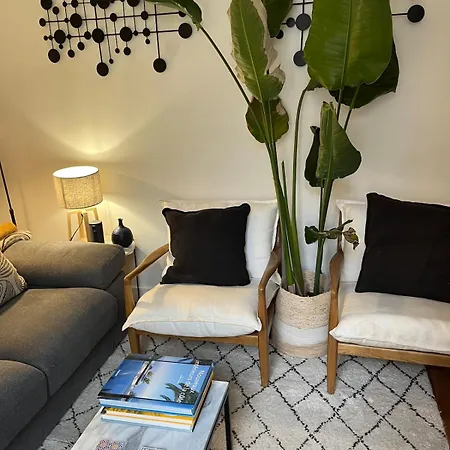 New Flat, Canal Saint Martin, Close To Marais Appartamento